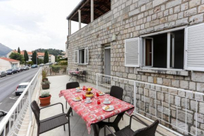 Отель Apartments Sisic  Дубровник